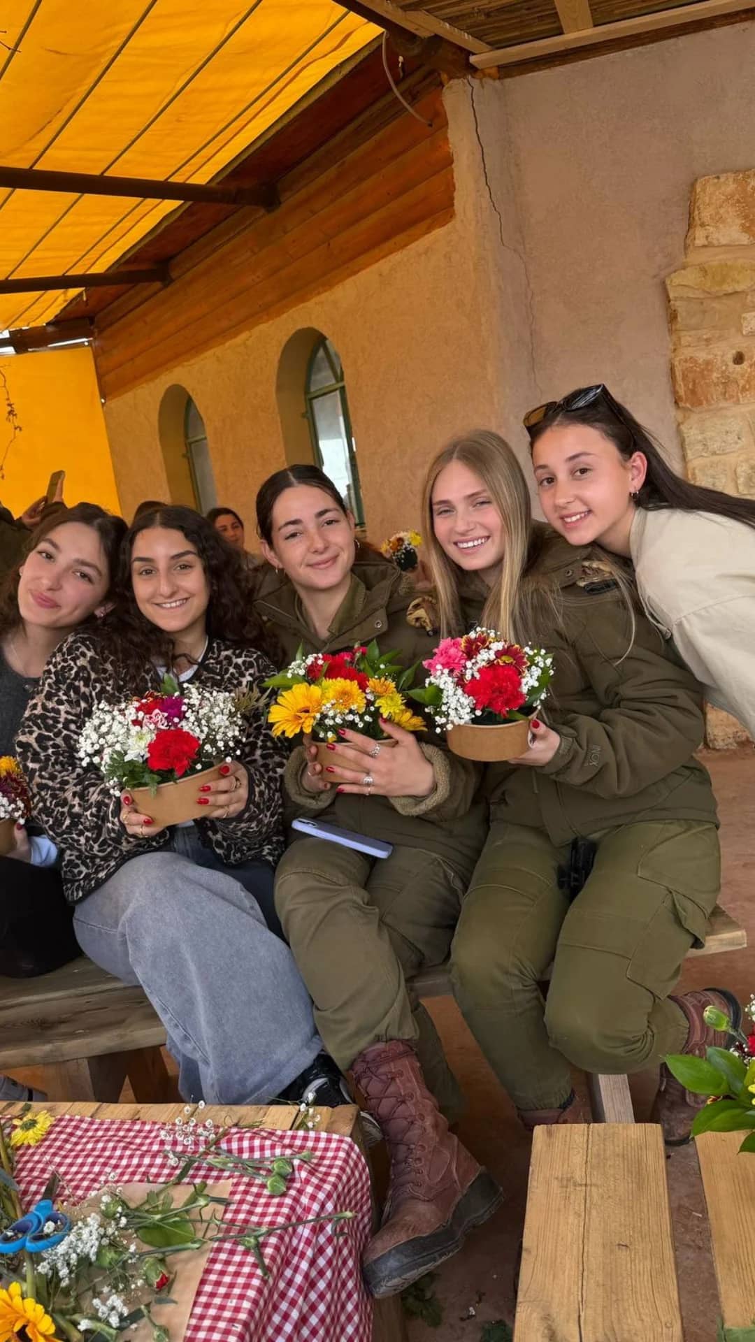 תמונה מפעילות של העגלת קפה 3